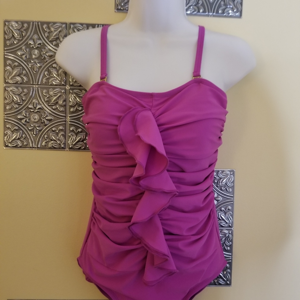 Shore Shapes Swimwear Ruched Ruffled One Piece 8 - Picture 3 of 7